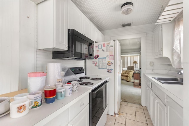 104 10th St S, Bradenton Beach, FL 34217