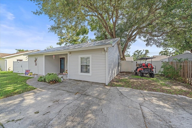3950 Vana Dr, Sarasota, FL 34241 - photo 2