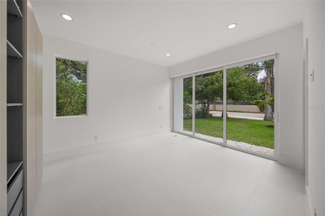 3500 Bay Shore Rd, Sarasota, FL 34234 - unfurnished room with recessed lighting