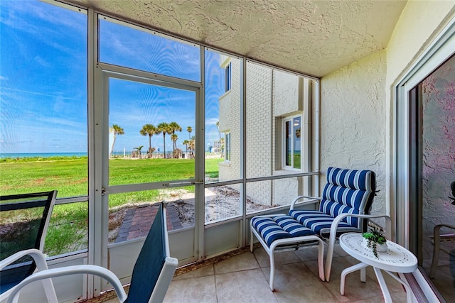 4805 Gulf Of Mexico Dr Unit 105, Longboat Key, FL 34228 - view of sunroom