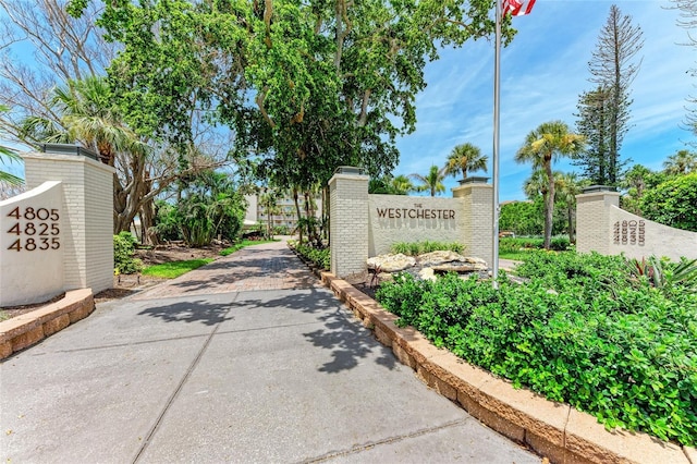 4805 Gulf Of Mexico Dr Unit 105, Longboat Key, FL 34228 - view of community sign