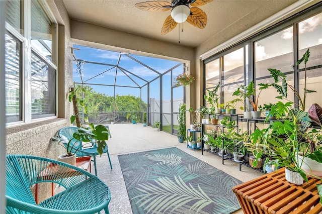 14255 Gnatcatcher Ter, Lakewood Ranch, FL 34202 - sunroom featuring a ceiling fan