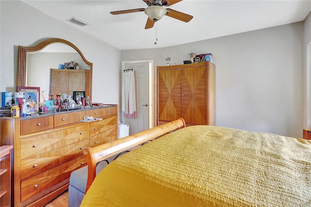 80 Rio Cuarto St, Punta Gorda, FL 33983 - bedroom with ceiling fan