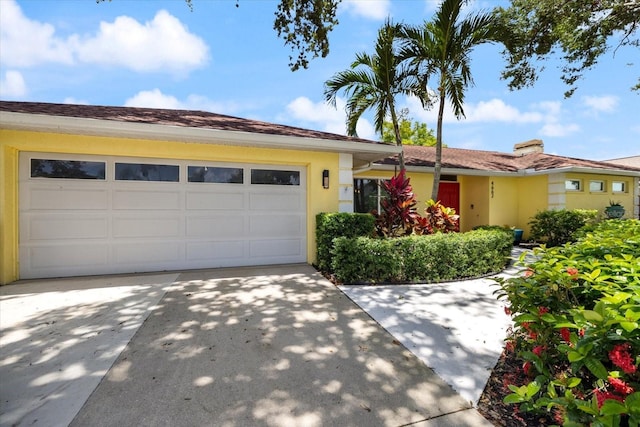 4662 Long Lake Dr, Sarasota, FL 34233 - photo 2