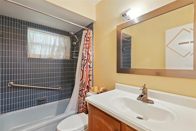 326 Mann Ave SE, Port Charlotte, FL 33952 - full bathroom featuring vanity and shower / tub combo