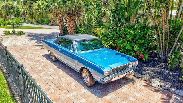 6962 Belgrave Dr, Sarasota, FL 34242 - view of car parking