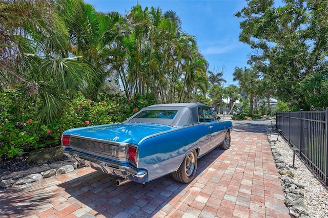 6962 Belgrave Dr, Sarasota, FL 34242 - view of car parking