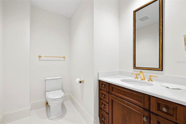 2251 Gulf Of Mexico Dr Unit 301, Longboat Key, FL 34228 - bathroom featuring toilet and vanity
