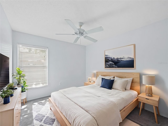 3223 Jamaica St, Sarasota, FL 34231 - bedroom featuring carpet and a ceiling fan