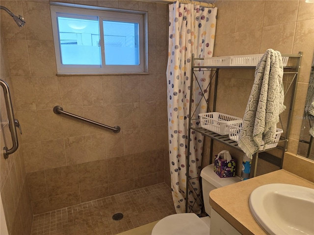 5850 Welcome Rd Unit J6, Bradenton, FL 34207 - full bath with a stall shower and vanity