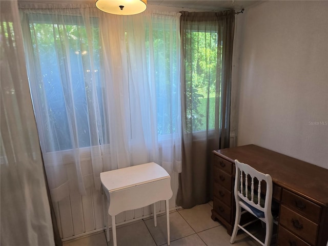 5850 Welcome Rd Unit J6, Bradenton, FL 34207 - home office featuring light tile patterned floors