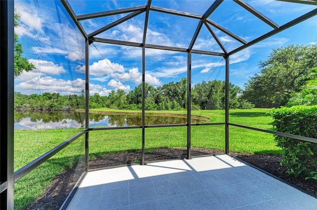 7039 Woodmore Ter, Lakewood Ranch, FL 34202 - unfurnished sunroom with a water view and view of wooded area