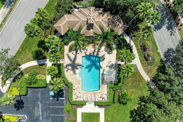 7039 Woodmore Ter, Lakewood Ranch, FL 34202 - bird's eye view of a pool area