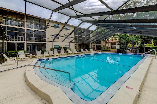 2220 Stickney Point Rd Unit 528, Sarasota, FL 34231 - community pool featuring a patio area