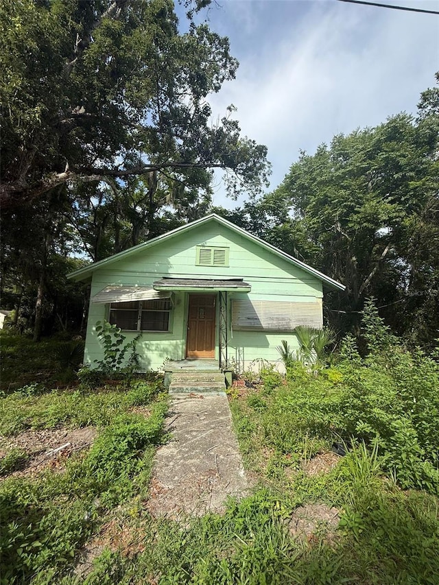 617 N Duss St, New Smyrna Beach, FL 32168 - photo 1