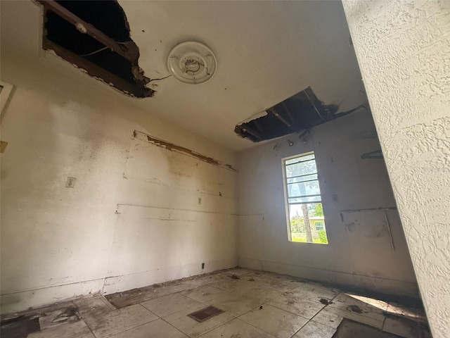 617 N Duss St, New Smyrna Beach, FL 32168 - photo 4