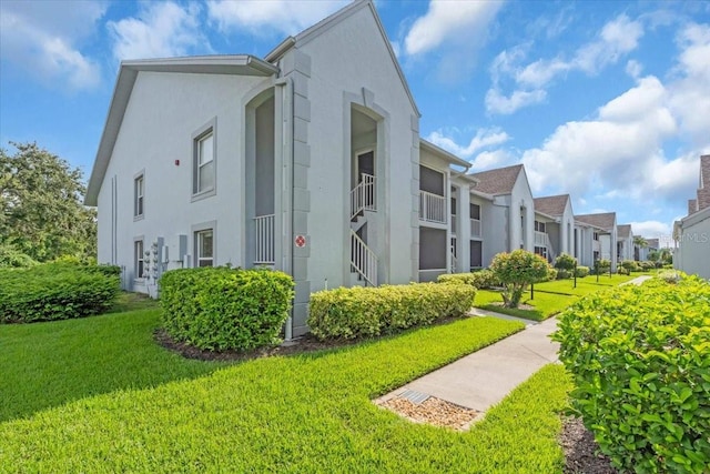 6713 Stone River Rd Unit 101, Bradenton, FL 34203 - view of building exterior featuring a residential view