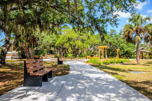 471 Park Trace Blvd, Osprey, FL 34229 - view of property's community with a yard