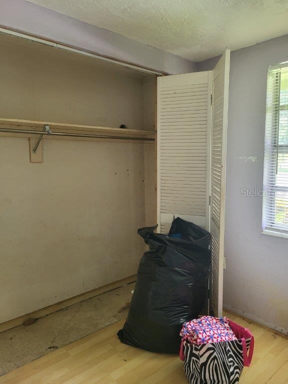 2532 Grand Cayman St, Sarasota, FL 34231 - view of closet