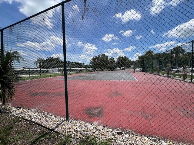 3231 Beneva Rd Unit 202, Sarasota, FL 34232 - view of tennis court