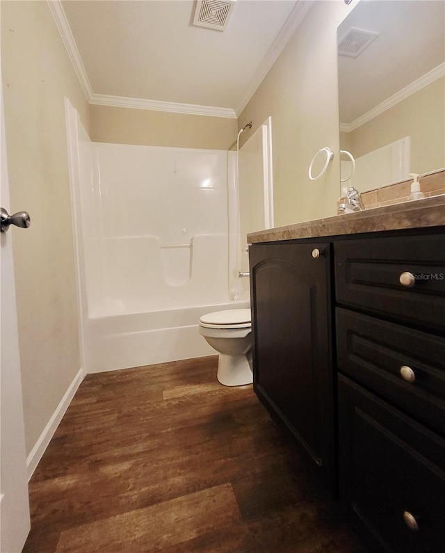 1106 49th Avenue Dr W, Bradenton, FL 34207 - full bath with vanity, crown molding, wood finished floors, and bathtub / shower combination