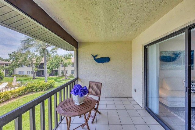 4658 Longwater Chase Unit 104, Sarasota, FL 34235 - photo 3