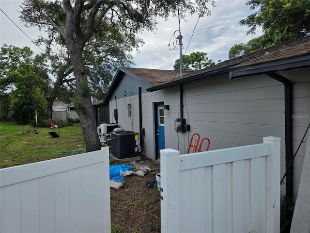 3037 Magellan Ave, Spring Hill, FL 34608 - photo 2
