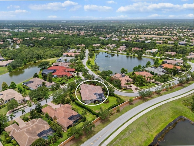 6926 Lacantera Cir, Lakewood Ranch, FL 34202 - aerial view of property and surrounding area featuring a large body of water and nearby suburban area