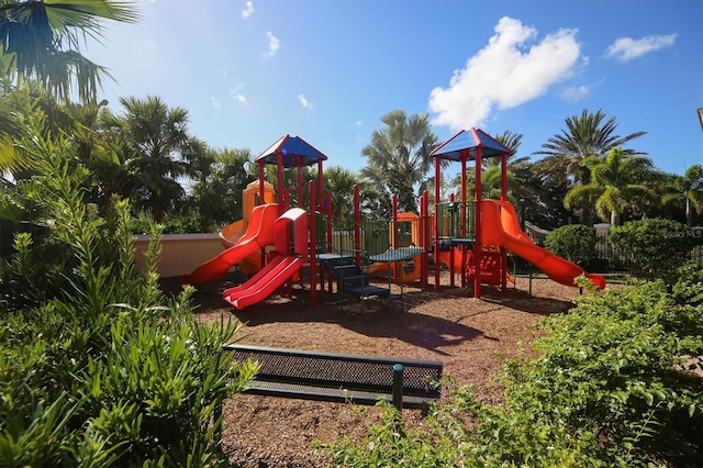 7912 Limestone Ln Unit 19-202, Sarasota, FL 34233 - photo 34