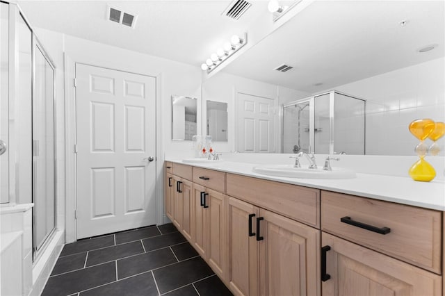 800 N Tamiami Trl Unit 321, Sarasota, FL 34236 - photo 32