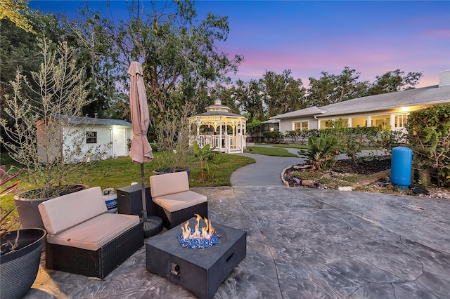 3425 W Forest Lake Cir, Sarasota, FL 34232 - photo 33