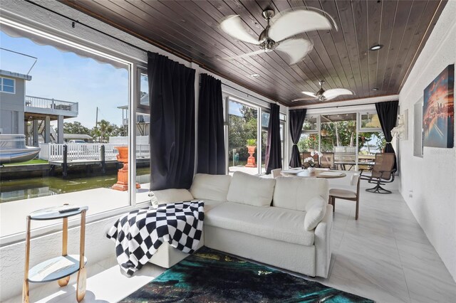 6917 22nd St W, Bradenton, FL 34207 - sunroom / solarium with wood ceiling