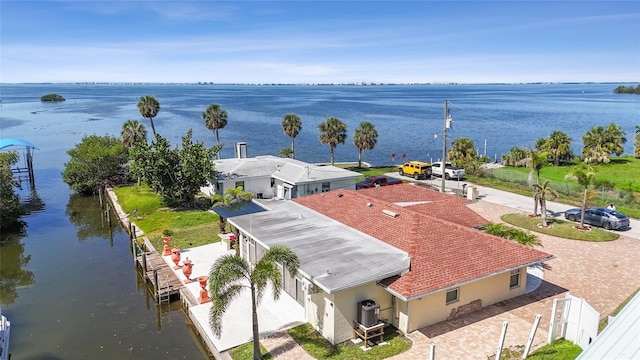 6917 22nd St W, Bradenton, FL 34207 - view of subject property with a large body of water