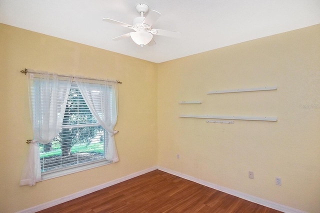 7605 Sweetbay Cir Unit 5-102, Bradenton, FL 34203 - spare room with wood finished floors and ceiling fan