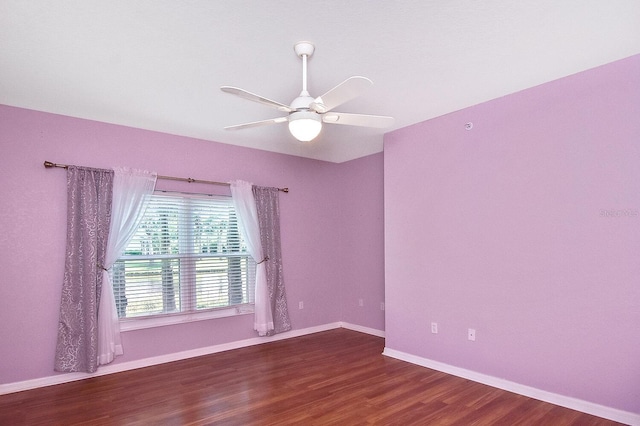7605 Sweetbay Cir Unit 5-102, Bradenton, FL 34203 - unfurnished room with wood finished floors and ceiling fan