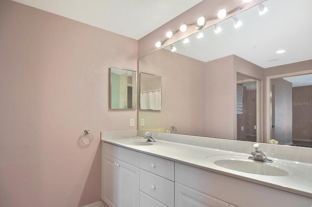 7605 Sweetbay Cir Unit 5-102, Bradenton, FL 34203 - bathroom with double vanity