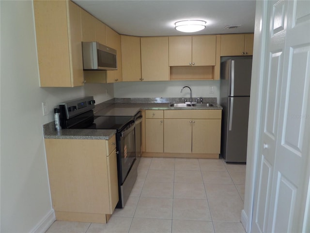 3423 Clark Rd Unit 124, Sarasota, FL 34231 - photo 11