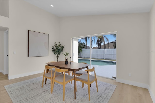 1820 Putney Cir, Orlando, FL 32837 - dining area featuring light wood-style floors and recessed lighting