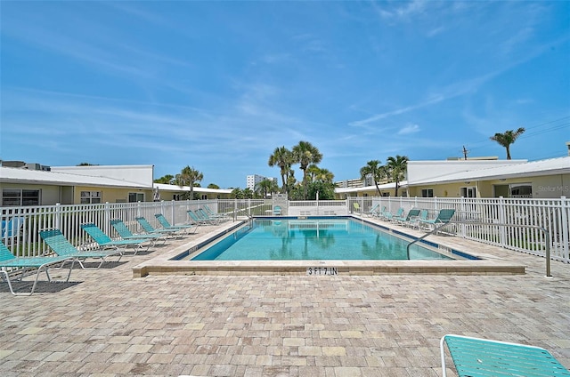 5830 Midnight Pass Rd Unit 108, Sarasota, FL 34242 - community pool with a patio