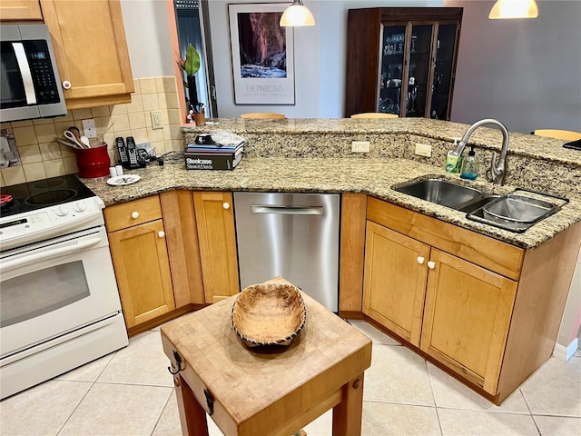 6444 7th Avenue Cir W Unit 6444, Bradenton, FL 34209 - photo 6