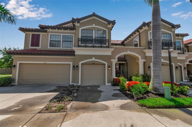 228 Crew Ct, Sarasota, FL 34243 - photo 2