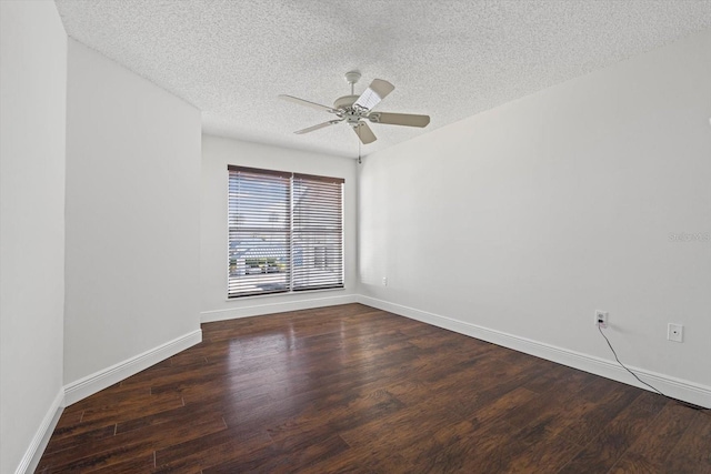970 Sandpiper Cir Unit 970, Bradenton, FL 34209 - empty room featuring a textured ceiling, wood finished floors, and a ceiling fan
