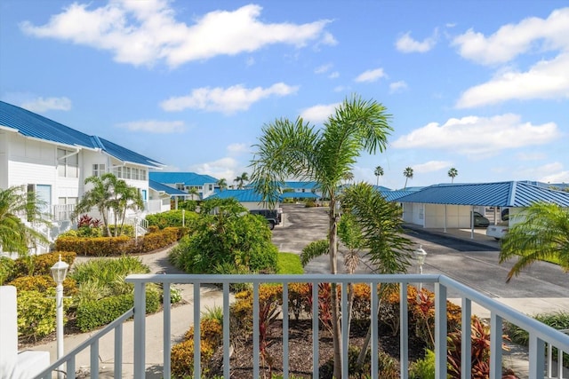 970 Sandpiper Cir Unit 970, Bradenton, FL 34209 - balcony featuring a residential view