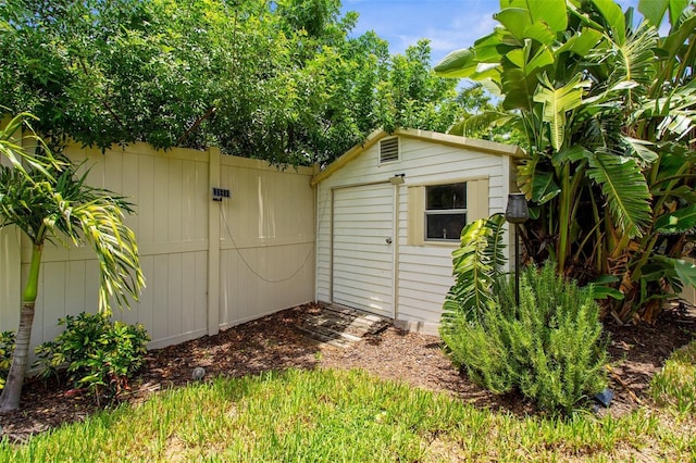 5301 Colony Meadows Ln, Sarasota, FL 34233 - photo 39