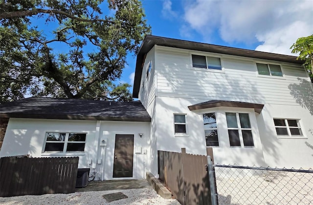 4074 Redbird Cir, Sarasota, FL 34231 - traditional home with stucco siding