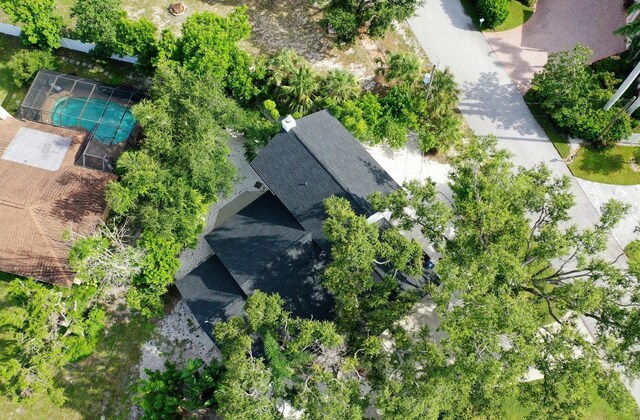 4074 Redbird Cir, Sarasota, FL 34231 - aerial view of property and surrounding area with a pool area