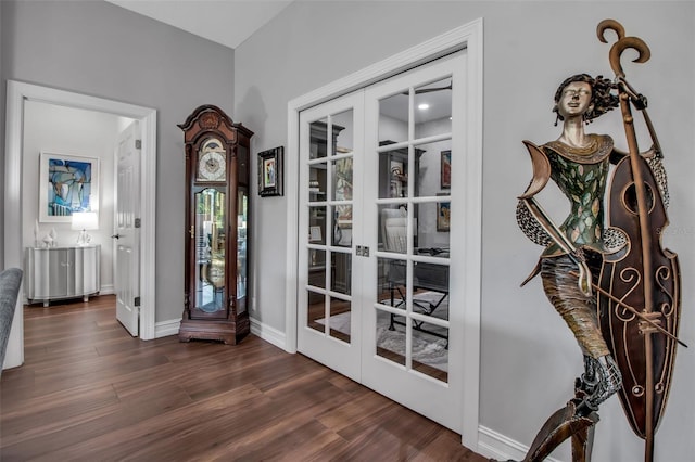 462 E Macewen Dr, Osprey, FL 34229 - foyer entrance featuring french doors and dark wood-style flooring