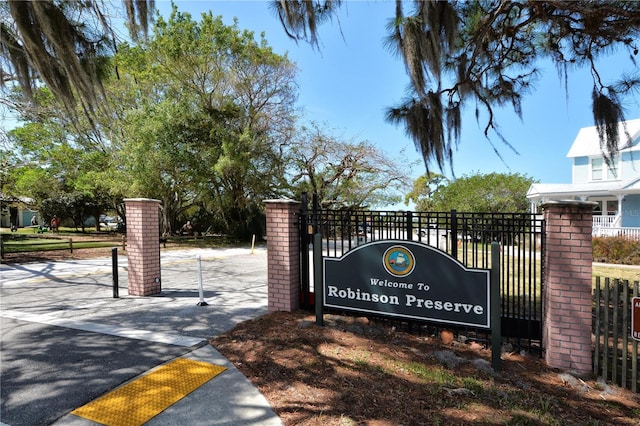 6308 4th Ave NW, Bradenton, FL 34209 - view of community / neighborhood sign