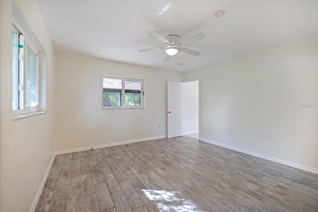 2517 Amanda Dr, Sarasota, FL 34232 - photo 25