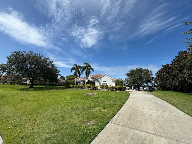 22638 Morning Glory Cir, Bradenton, FL 34202 - photo 2